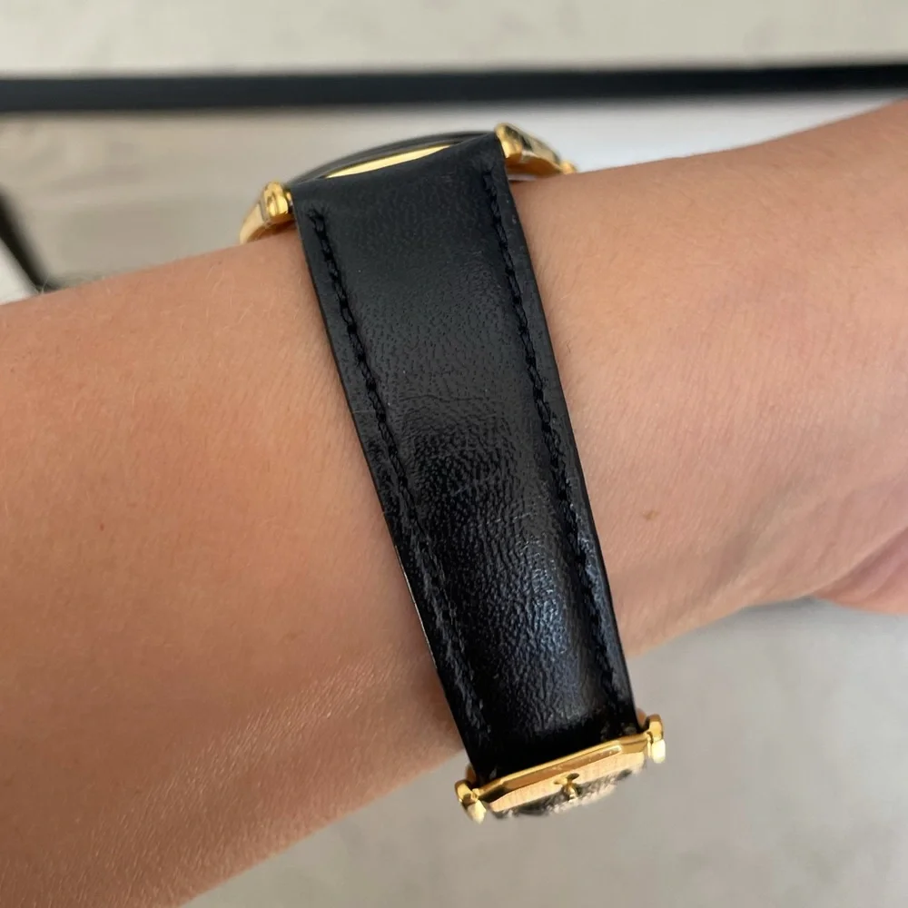 MOVADO The Museum Watch black leather & gold accents excellent condition! - Picture 6 of 10